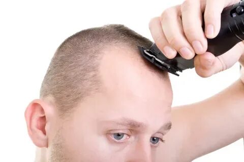 Man Shaving Head-foton och fler bilder på Aktivitet - iStock