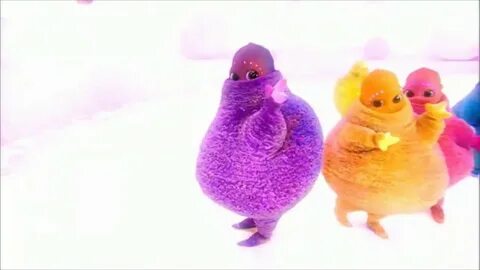 somebody come get her she's dancing like a boohbah - YouTube