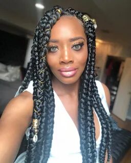 Yandy Smith Switches Up Her Hairstyle and Flaunts It on the 