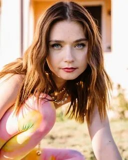 Picture of Jessica Barden