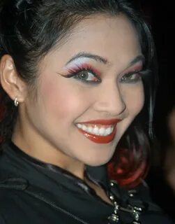 File:Mika Tan at West Coast Productions Party 2005 (6).jpg -