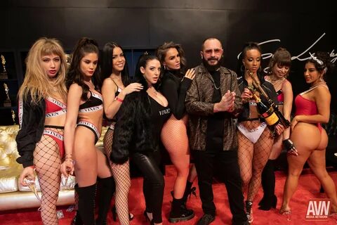 2019 AVN Adult Entertainment Expo - Day 3 (Gallery 2) AVN