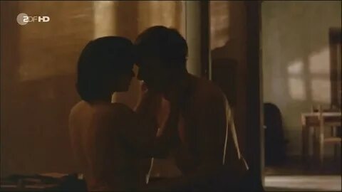 Анна Фишер голая - Дитя любви (2005) .