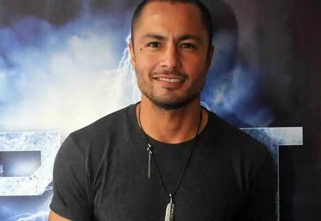 Derek ramsay siblings