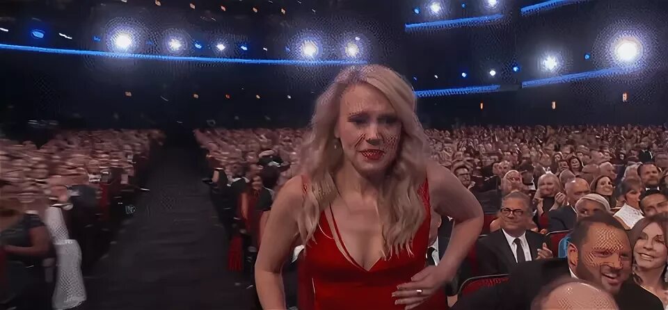 Kate McKinnon 2016 Emmys Acceptance Speech Video POPSUGAR En