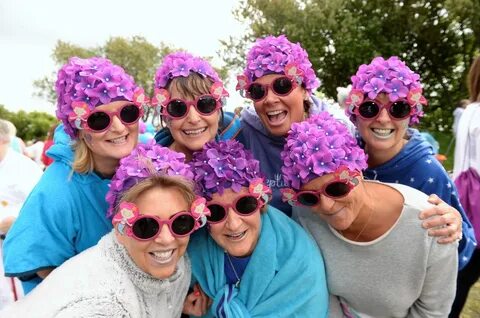 Hundreds of women strip off for cancer charity skinny dip Sh