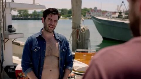 ausCAPS: Colin Donnell shirtless in The Affair 2-05 "Episode