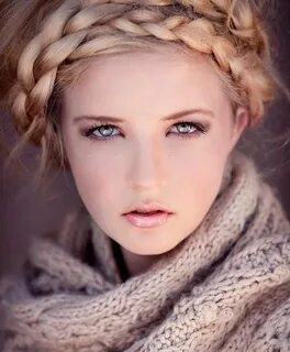 crown braids Hair inspiration, Braided hairstyles, Hair styl