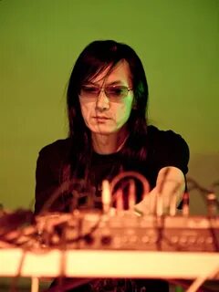 Merzbow (Masami Akita) Merzbow, Issue Project Room, Septem. 