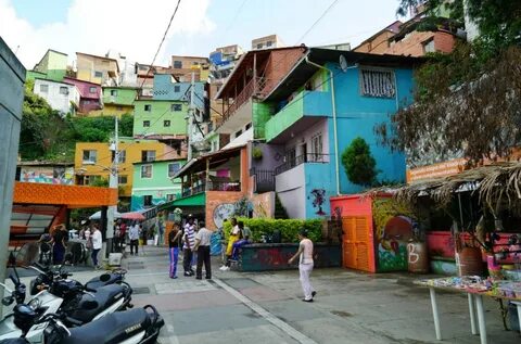 Как испытать Медельин, Колумбия за один день - 2022 Travel T