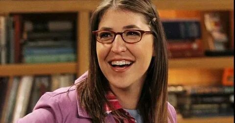 21 Pretty Funny Moments That Prove Amy Farrah Fowler Is A Ke