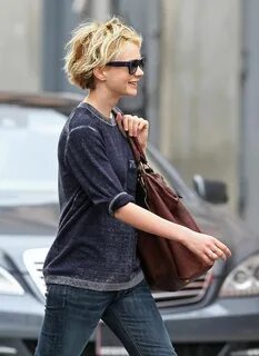 Pictures of Carey Mulligan Growing out short hair styles, Ca