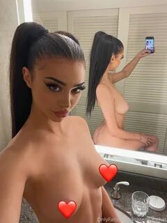 В 18 лет Кристен запустила прямую трансляцию и вступила в интимную связь со...