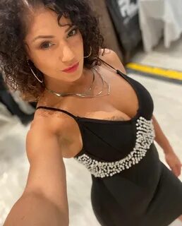 Photos n ° 10 : Pearl Gonzalez Makes DMs Claim After Britain