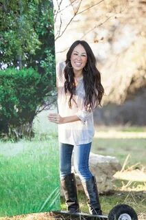 Photos HGTV's Fixer Upper With Chip and Joanna Gaines HGTV J
