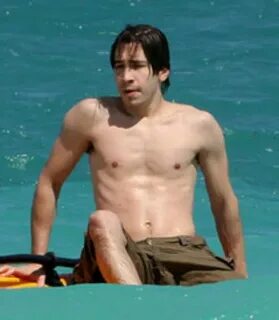 MALE CELEBRITIES: Justin Long Shirtless picture mega post