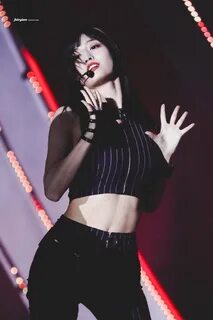 daily hirai momo 💌 on Twitter: "she’s literally perfect http