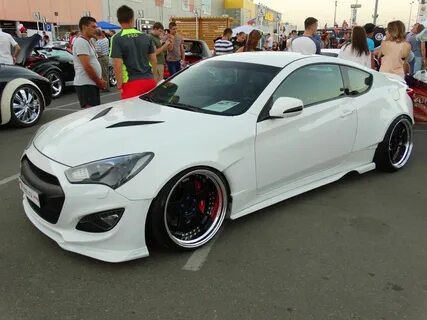 Hyundai Genesis Coupe Автомобиль, Фары, Рулевое колесо