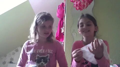 Meine sis hatte bh wir zeigen die geschenke - YouTube