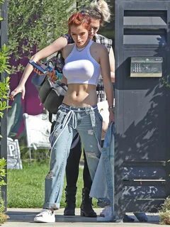 Bella Thorne O&A in LA - Celebzz - Celebzz