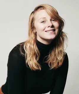 Queen of Degeneracy 👑 Twitterissä: "O shit. A picture of me smiling that I dont 