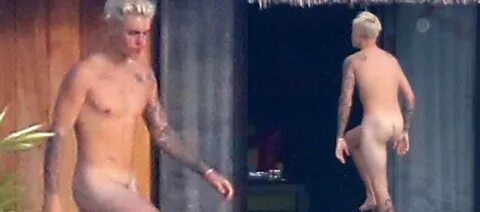 Justin Bieber paparazzato nudo a Bora Bora.