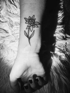 Edelweiss Edelweiss tattoo, Cheryl tattoos, Nature tattoos