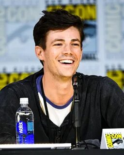 grant gustin pics no Twitter: "- july 22nd, the flash panel 