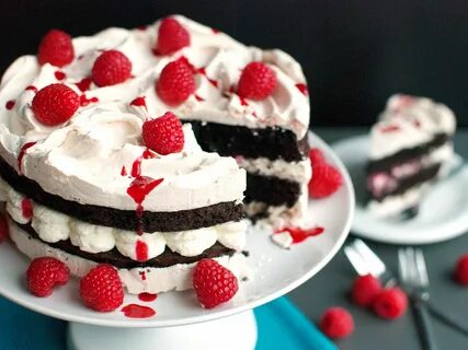 Chocolate Meringue Cake With Whipped Cream and Raspberries R