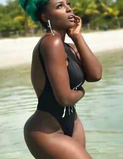 You saw her here first Amara La Negra - Photo #150