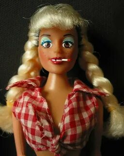 Полная противоположность куклы Барби! Doll Upgrade Яндекс Дз