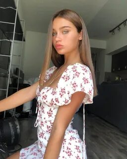 Picture of Sophi Knight