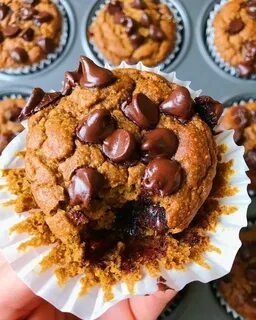 Flourless Chocolate Pumpkin Muffins - The Dish On Healthy Ch