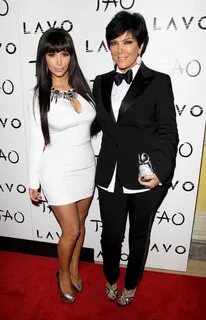 Kim Kardashian Hosts Party at TAO Nightclub in Las Vegas - H