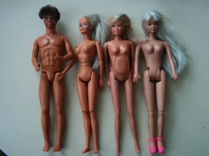 Барби и не только(или 6 голых женщин и мужчина:)) в дар (Сан