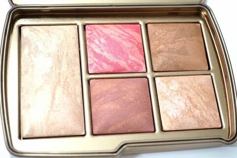 Hourglass Ambient Lighting Palette in Universe! big discount