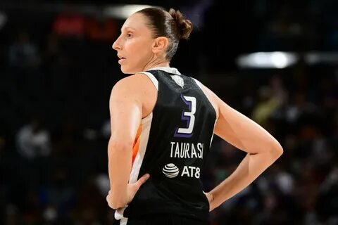 Masuki Musim ke-18, Diana Taurasi Belum Ingin Pensiun - main