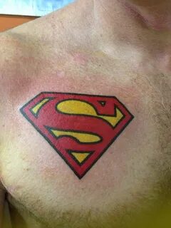 New Superman tattoo by Dusty Miller Superman tattoos, Super 