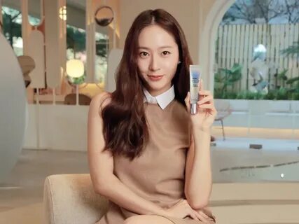 Rahasia Kulit Cantik Krystal Jung, Brand Ambassador Global T