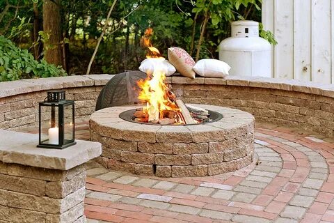 Techo-Bloc - Mini-Creta 3" Chestnut Brown, Valencia Fire Pit