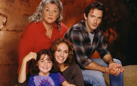 Cast Of Judging Amy: How Much Are They Worth Now? - Fame10