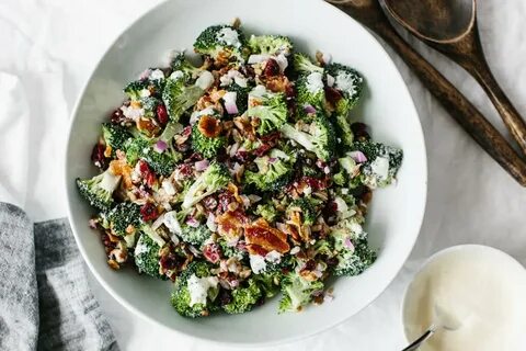 Healthy BROCCOLI SALAD - Dokter