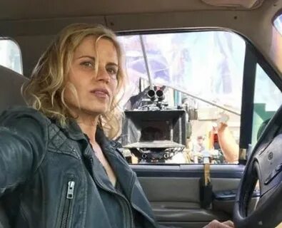 Who is 52 years old Kim Dickens Dating after separation from
