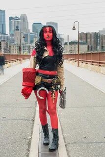 Gender-Bent Hellboy Cosplay Cosplay woman, Cosplay outfits, 