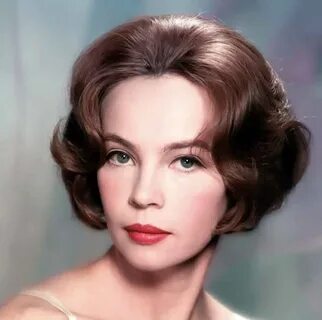 Leslie Caron, The Oldie of the Year - Hugo Vickers - The Old