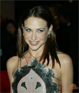 Claire Forlani