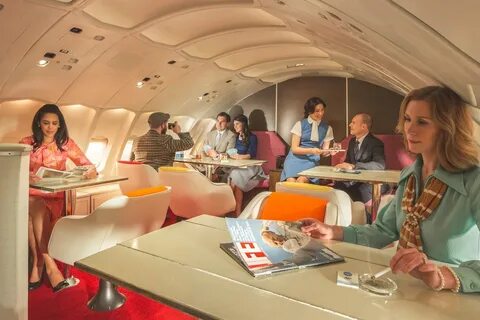 Boeing 747 upper deck bars lounges restaurants photos - Exec