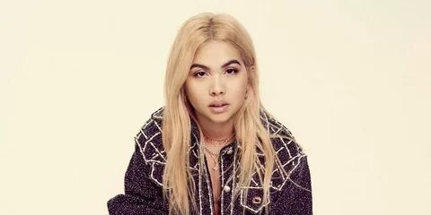 Hayley Kiyoko - Фото база