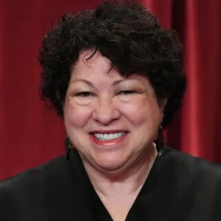 Sonia Sotomayor - Quotes, Family & Facts - Biography