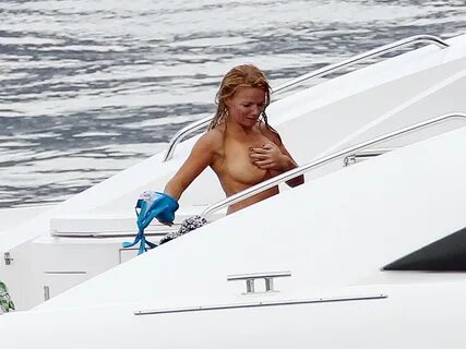 Geri Halliwell Topless Bikini Candids On A Boat Celebrity Nu